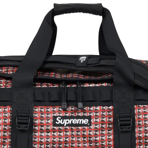 NWT Supreme The North Face Studded Camp Duffle Bag - Picture 3 of 11